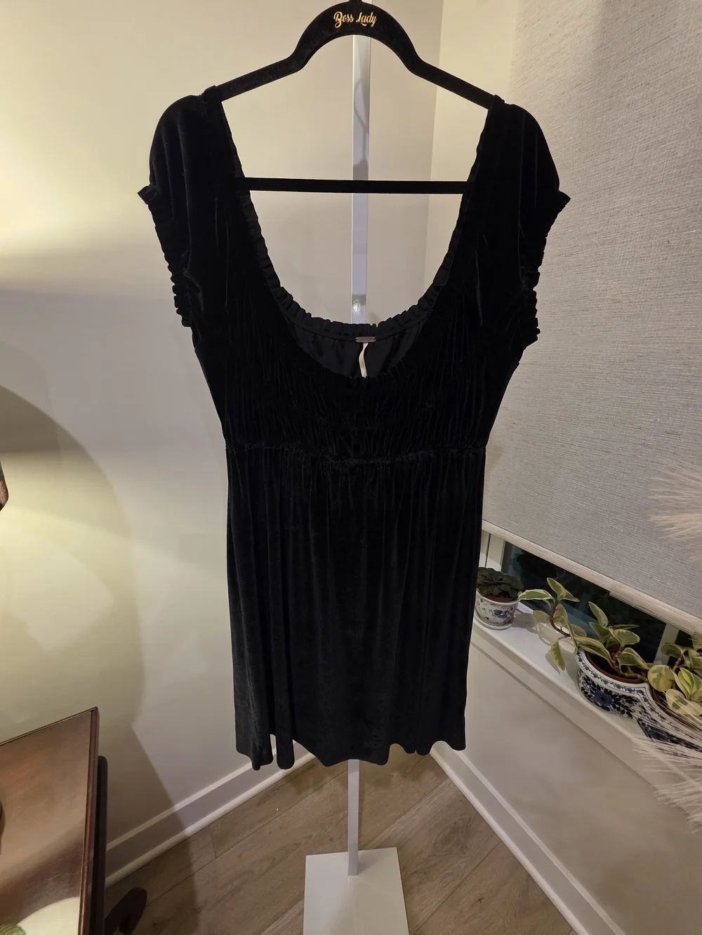 Free People Black Velvet Square-Neck Mini Dress Size M Boho Fairy‎ Goth